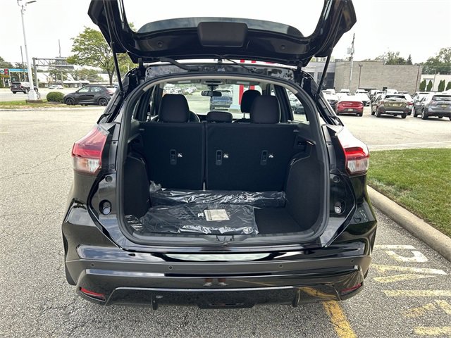 Certified 2024 Nissan Kicks SR image 26