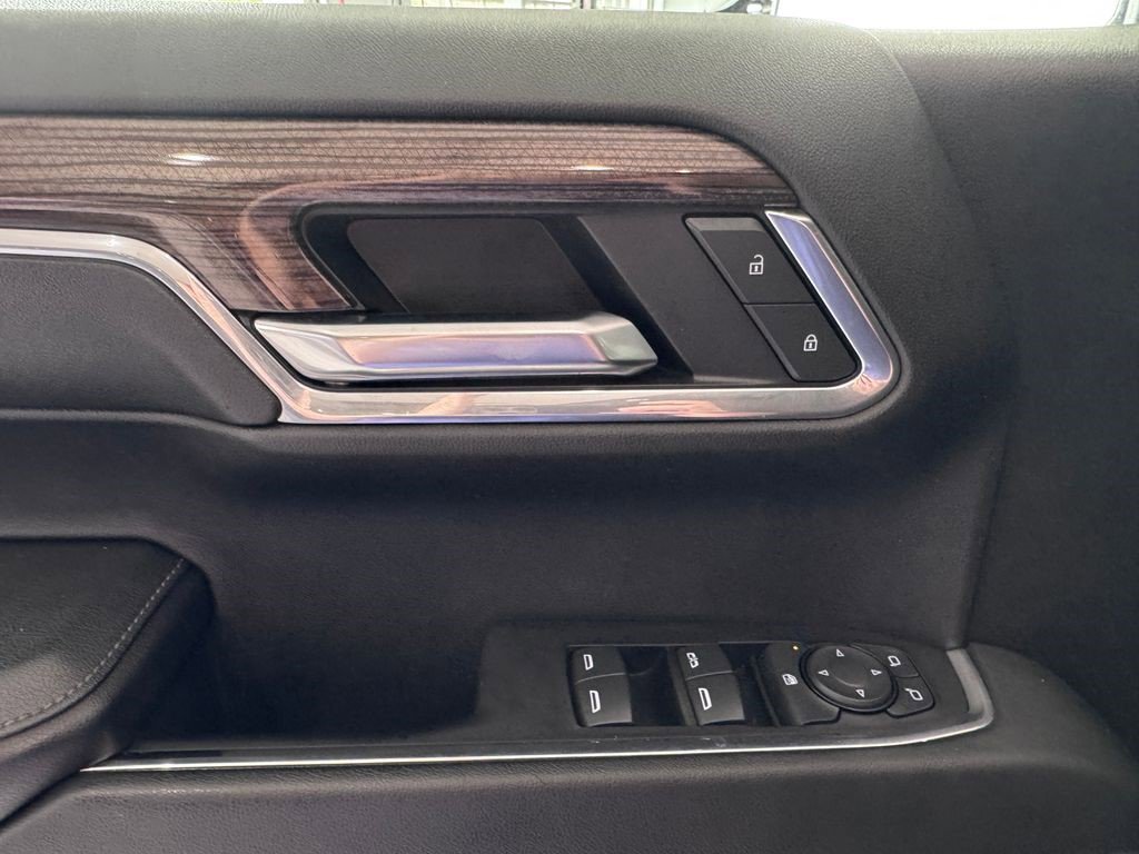 Certified 2024 Chevrolet Silverado 1500 LT AWD/4WD image 24