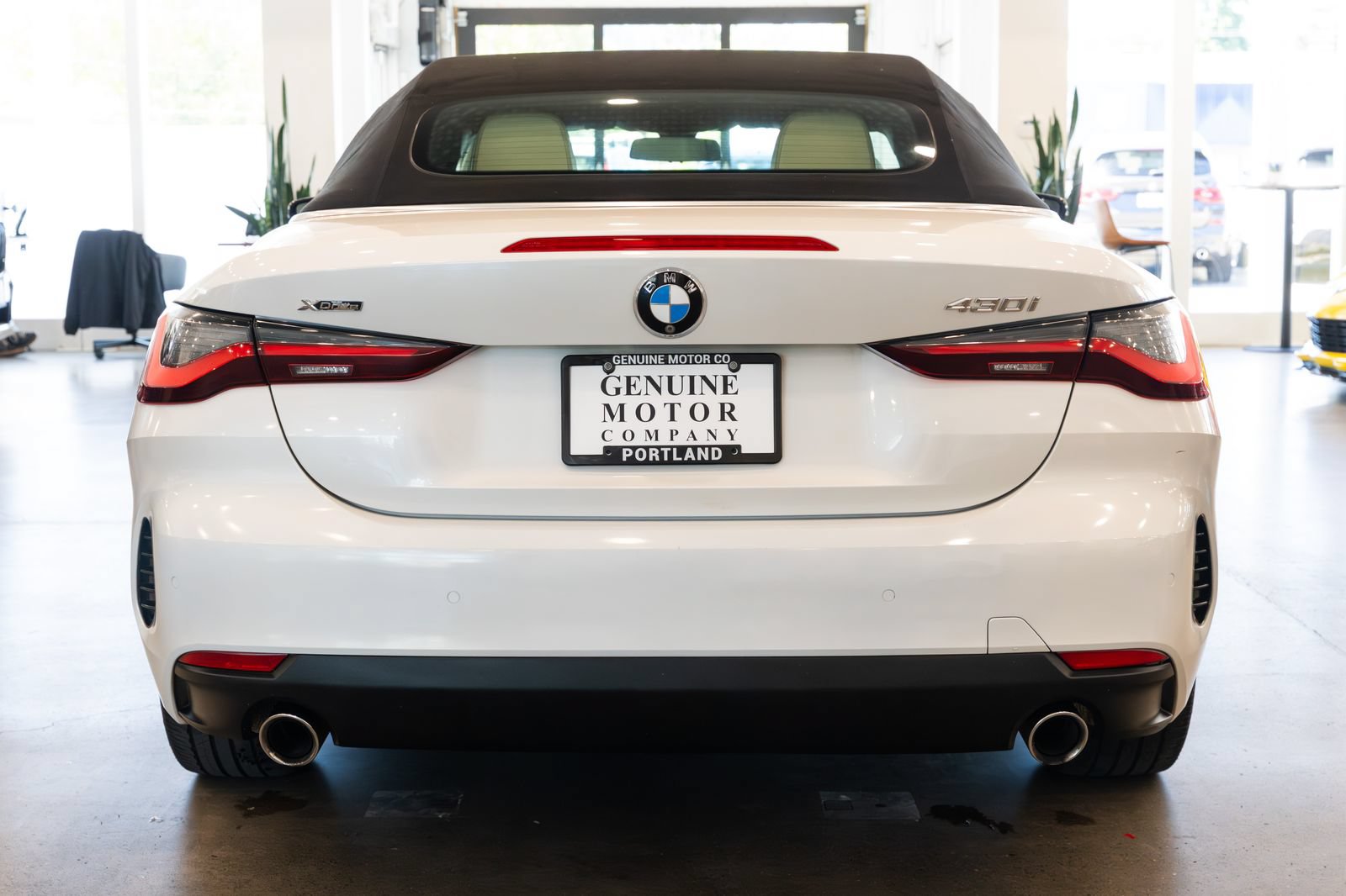 Used 2022 BMW 430i xDrive Convertible w/ Convenience Package AWD/4WD image 5