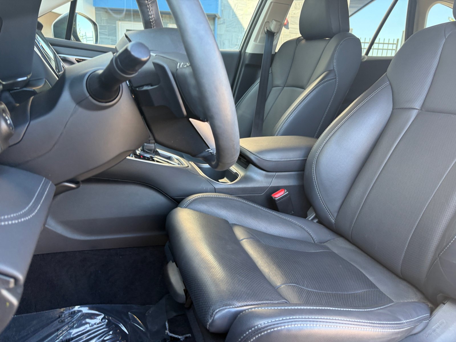 Certified 2024 Subaru Outback Touring AWD/4WD image 11
