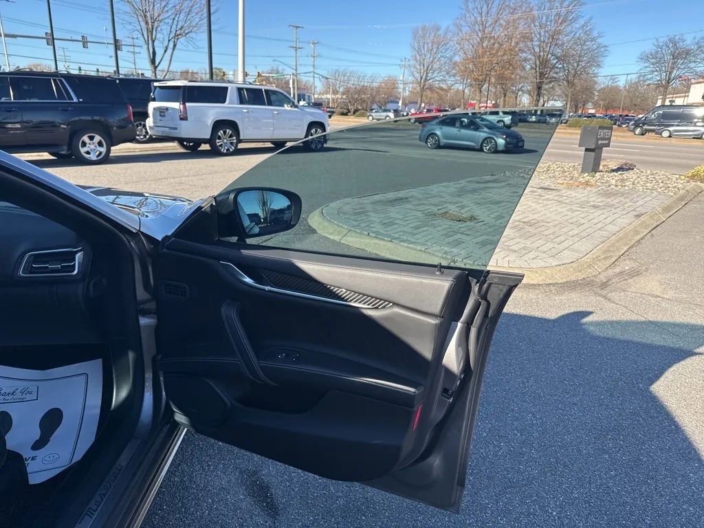 Used 2019 Maserati Ghibli S GranSport Q4 image 17