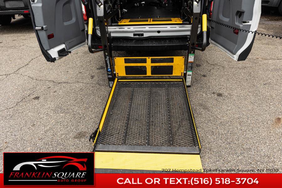 Used 2017 Ford Transit 350 XL image 40