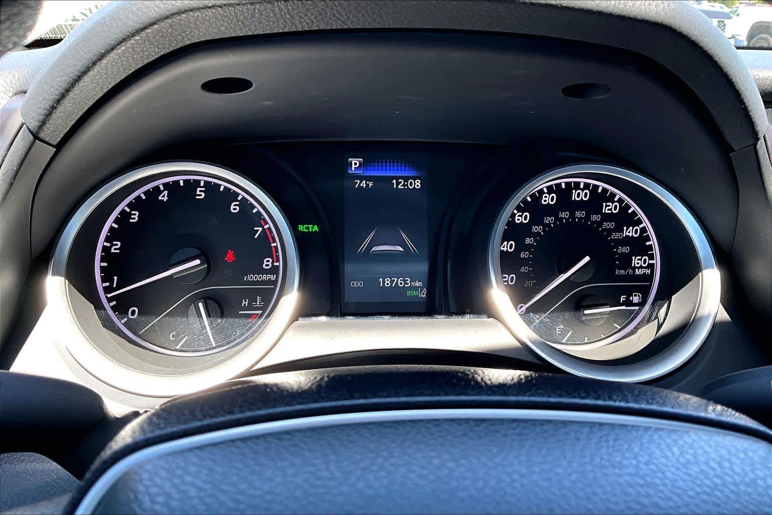 Used 2024 Toyota Camry LE w/ Convenience Package FWD image 25