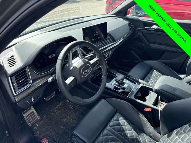 Used 2024 Audi SQ5 Premium Plus w/ Premium Plus Package image 11