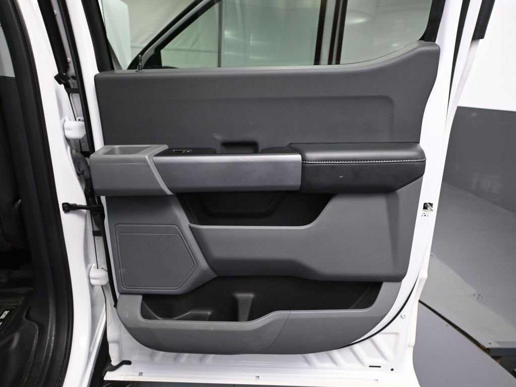 Used 2022 Ford F150 XLT image 39