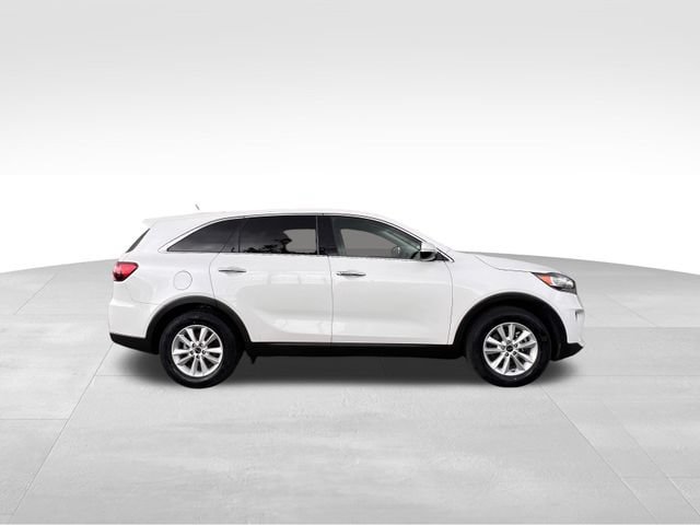 Used 2019 Kia Sorento FWD image 6