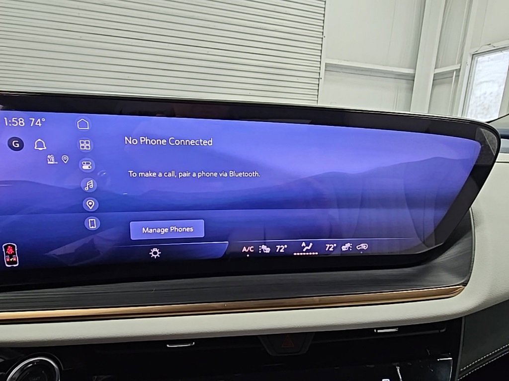 New 2025 Buick Envision Avenir image 17