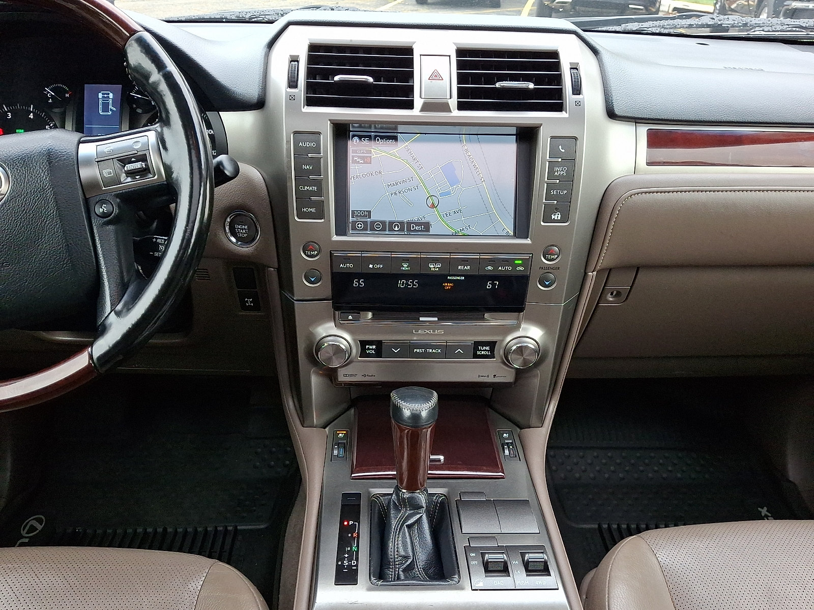 Used 2017 Lexus GX 460 AWD/4WD image 15