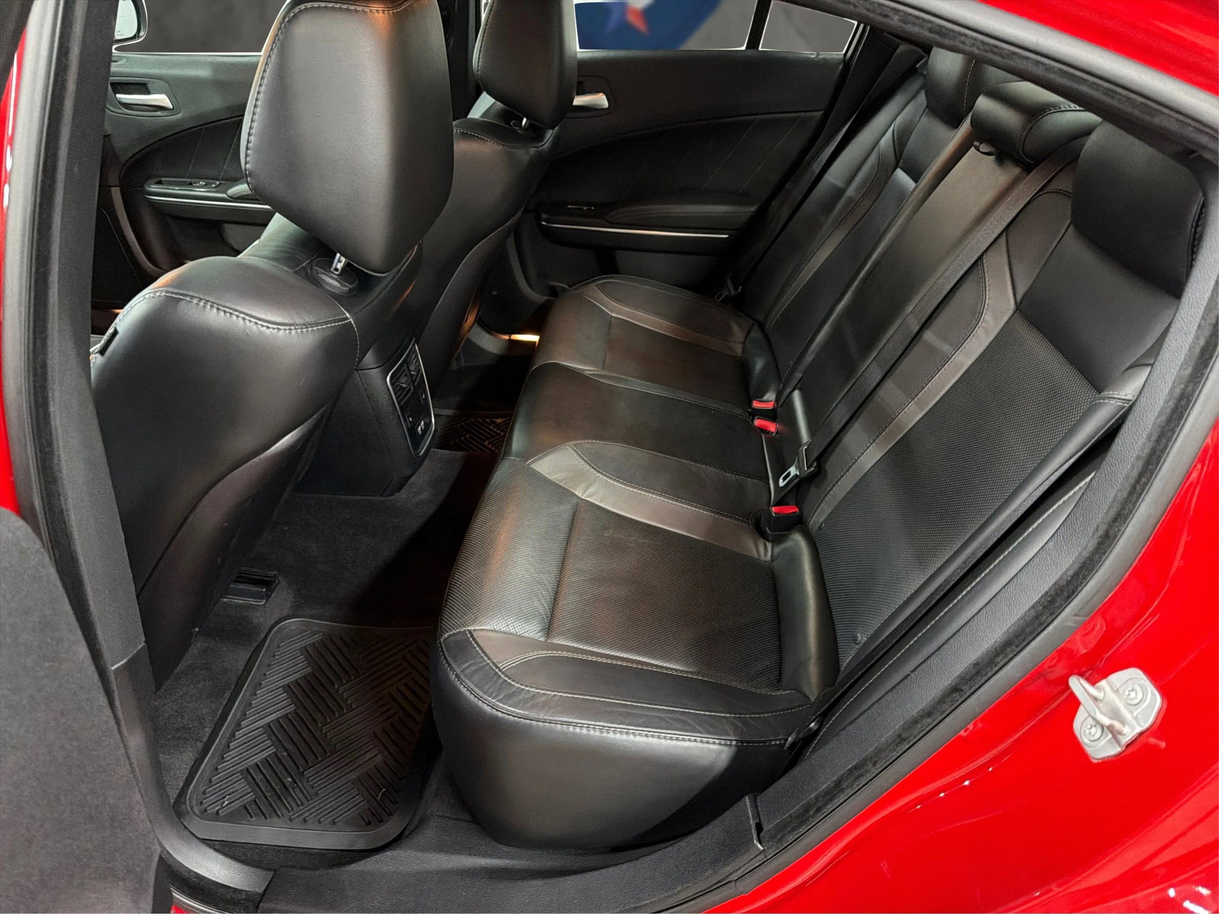 Used 2016 Dodge Charger SXT w/ Plus Group RWD image 32