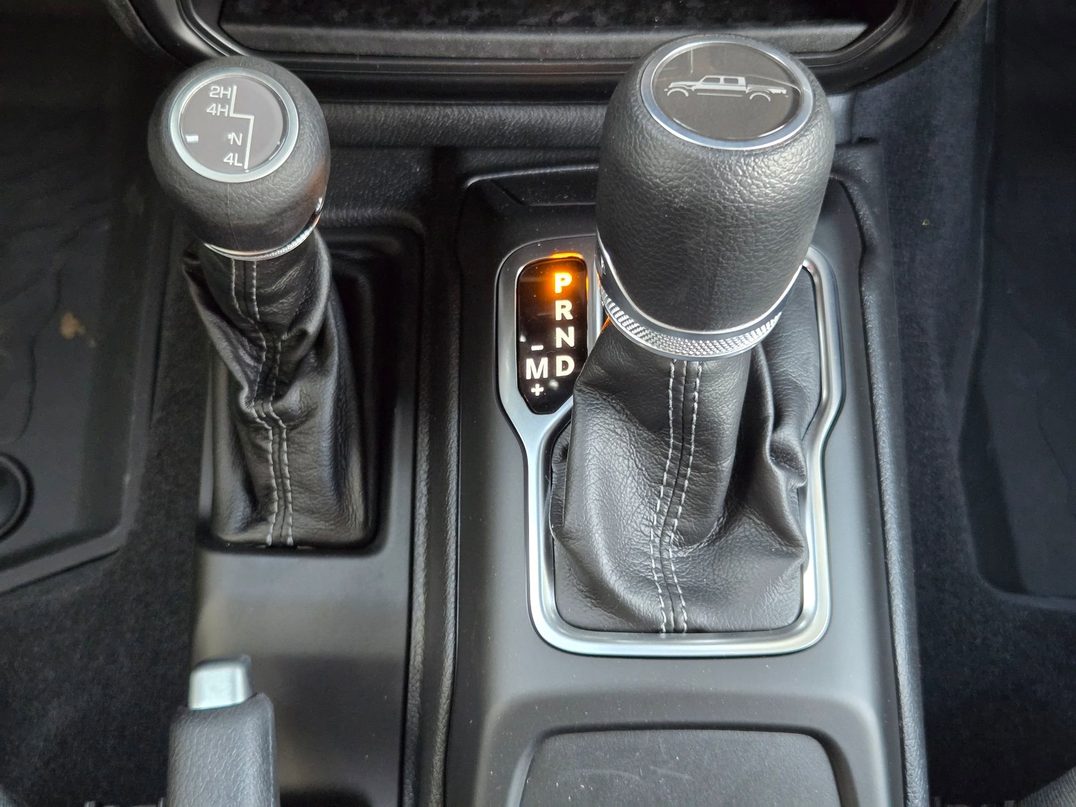 New 2026 Jeep Gladiator Sport image 12