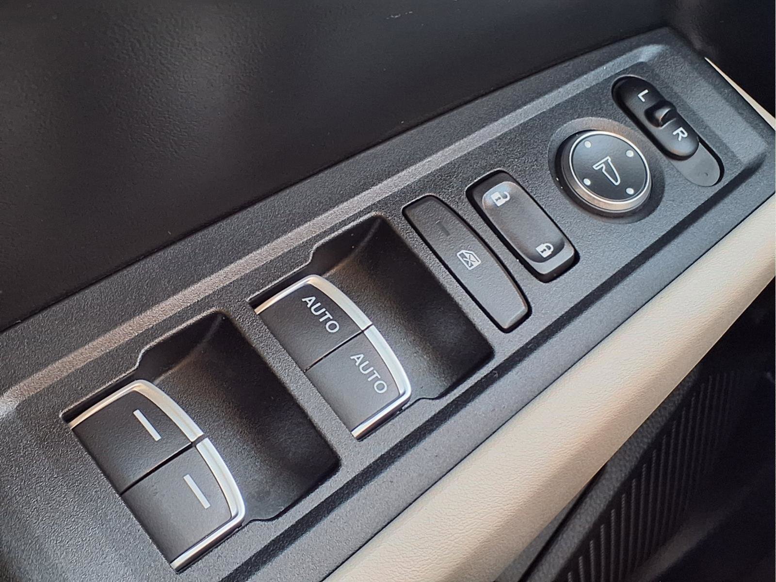 Certified 2024 Honda Accord EX image 27