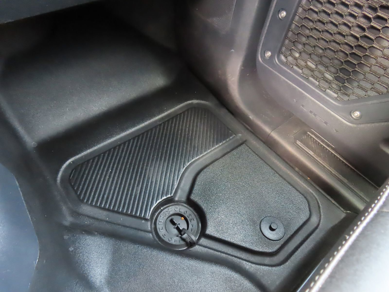 Certified 2025 Ford Bronco Badlands image 31