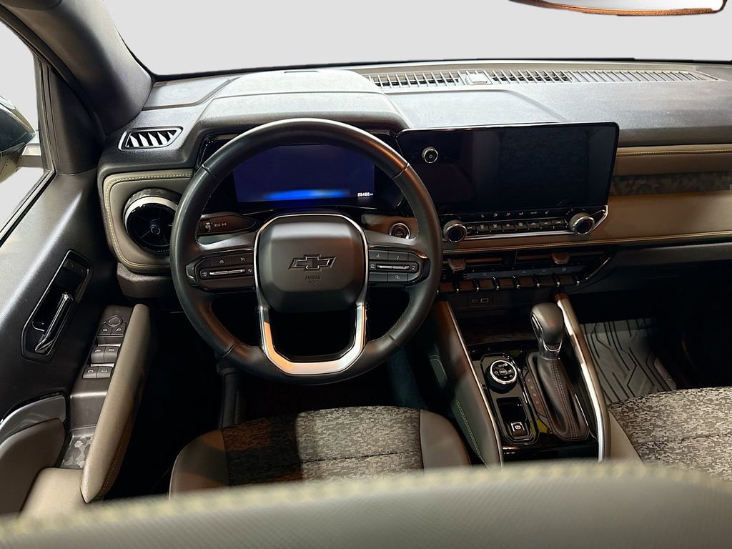 Used 2024 Chevrolet Colorado ZR2 w/ Technology Package AWD/4WD image 22