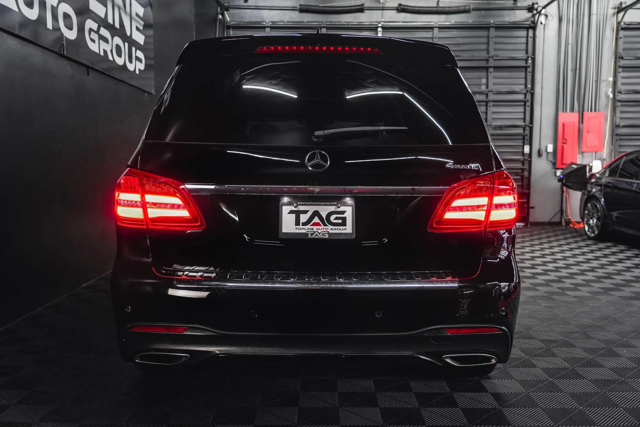 Used 2017 Mercedes-Benz GLS 550 GLS 550 Sport Utility 4D image 24