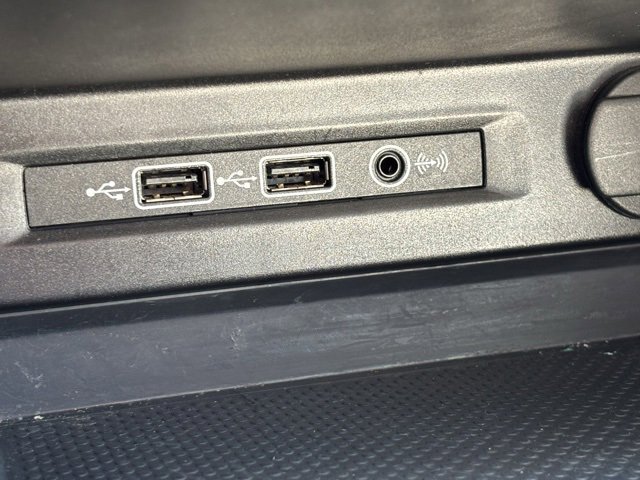 Used 2019 Volkswagen Tiguan SEL w/ 3rd Row Seat Package image 35