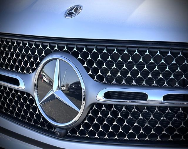 New 2026 Mercedes-Benz GLC 300 4MATIC image 4