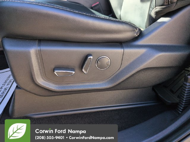 Used 2019 Ford F250 Lariat w/ Lariat Ultimate Package AWD/4WD image 12