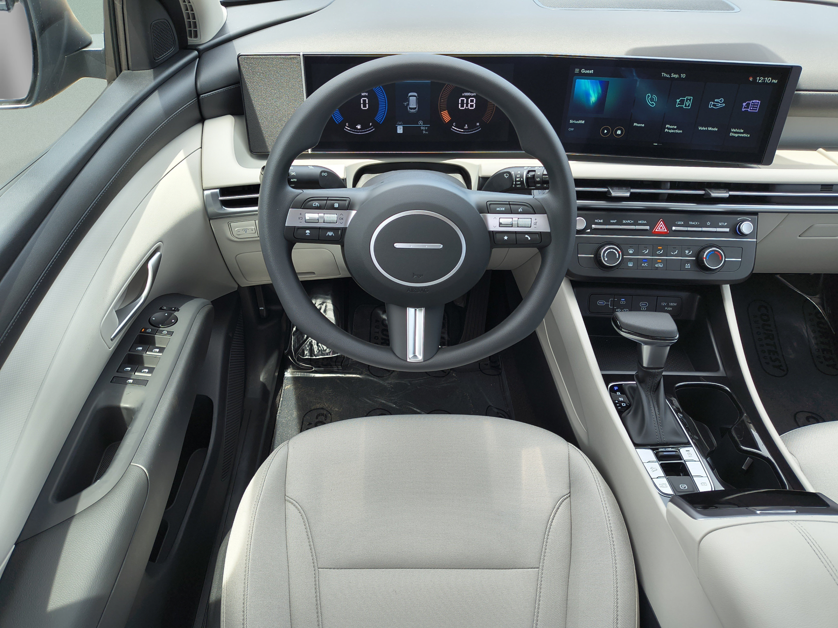 New 2026 Hyundai Tucson SE FWD image 11