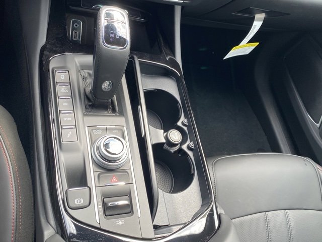 New 2024 Maserati Levante GT Ultima image 32