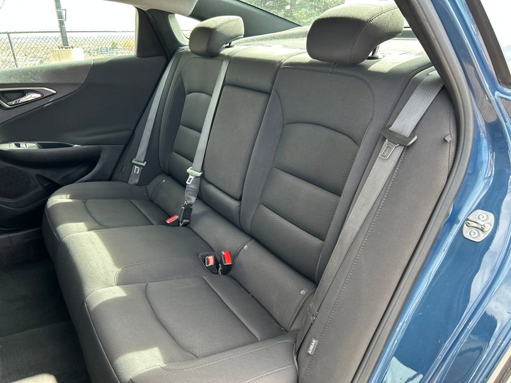 Used 2024 Chevrolet Malibu LT image 19