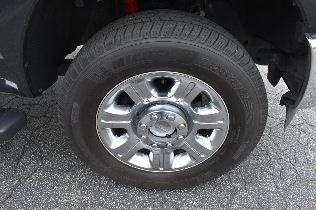 Used 2015 Ford F250 Lariat w/ Chrome Package AWD/4WD image 34