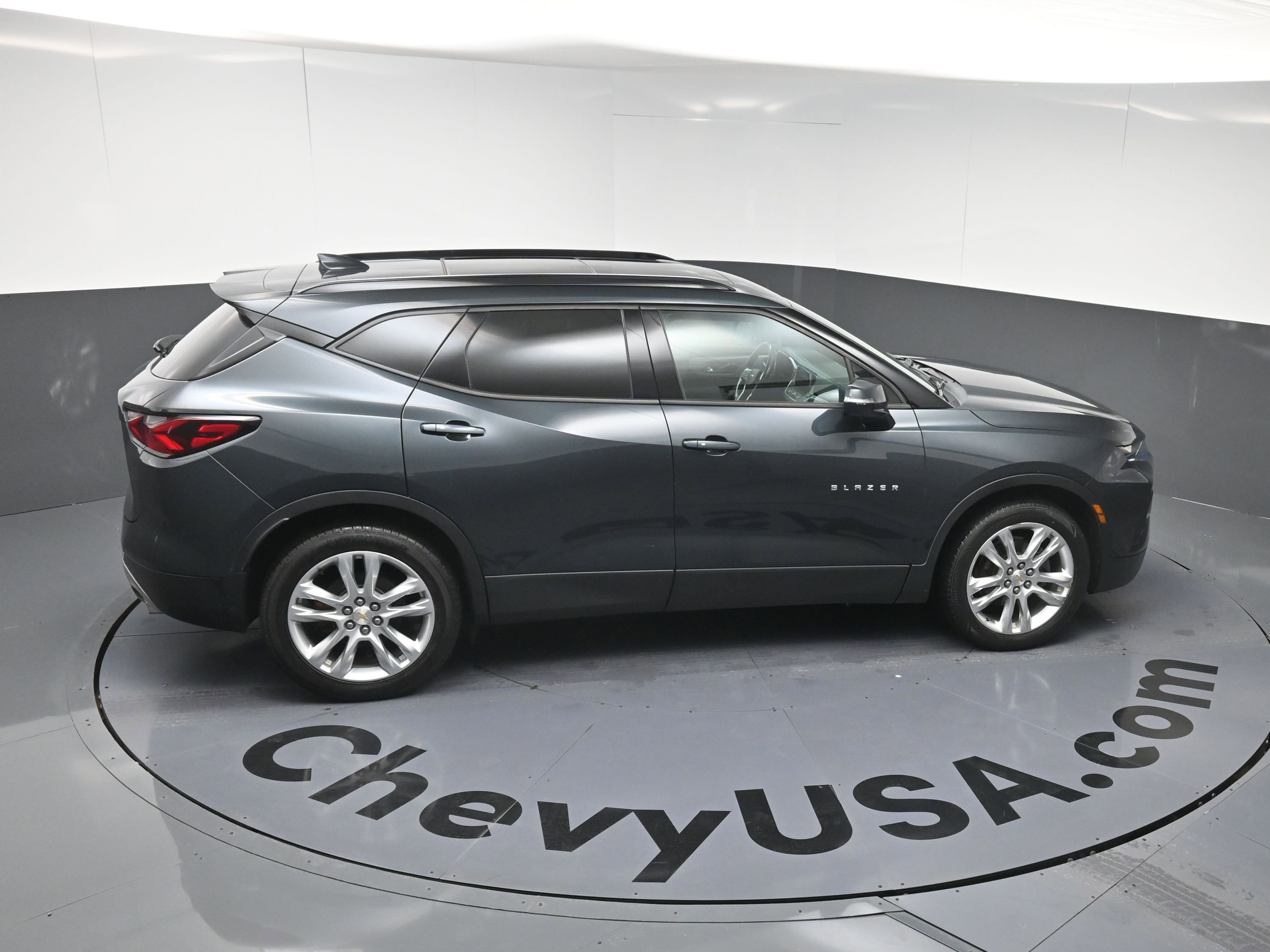 Used 2019 Chevrolet Blazer LT w/ Sun and Wheels Package image 33