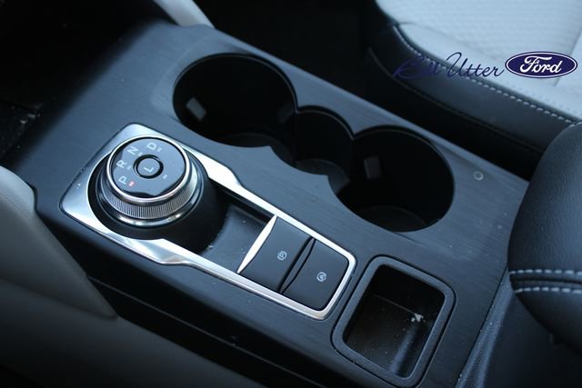 New 2025 Ford Escape SE image 12