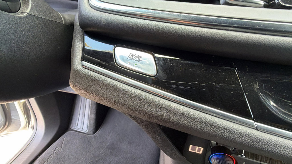 Used 2023 Buick Enclave Avenir w/ Avenir Technology Package image 17