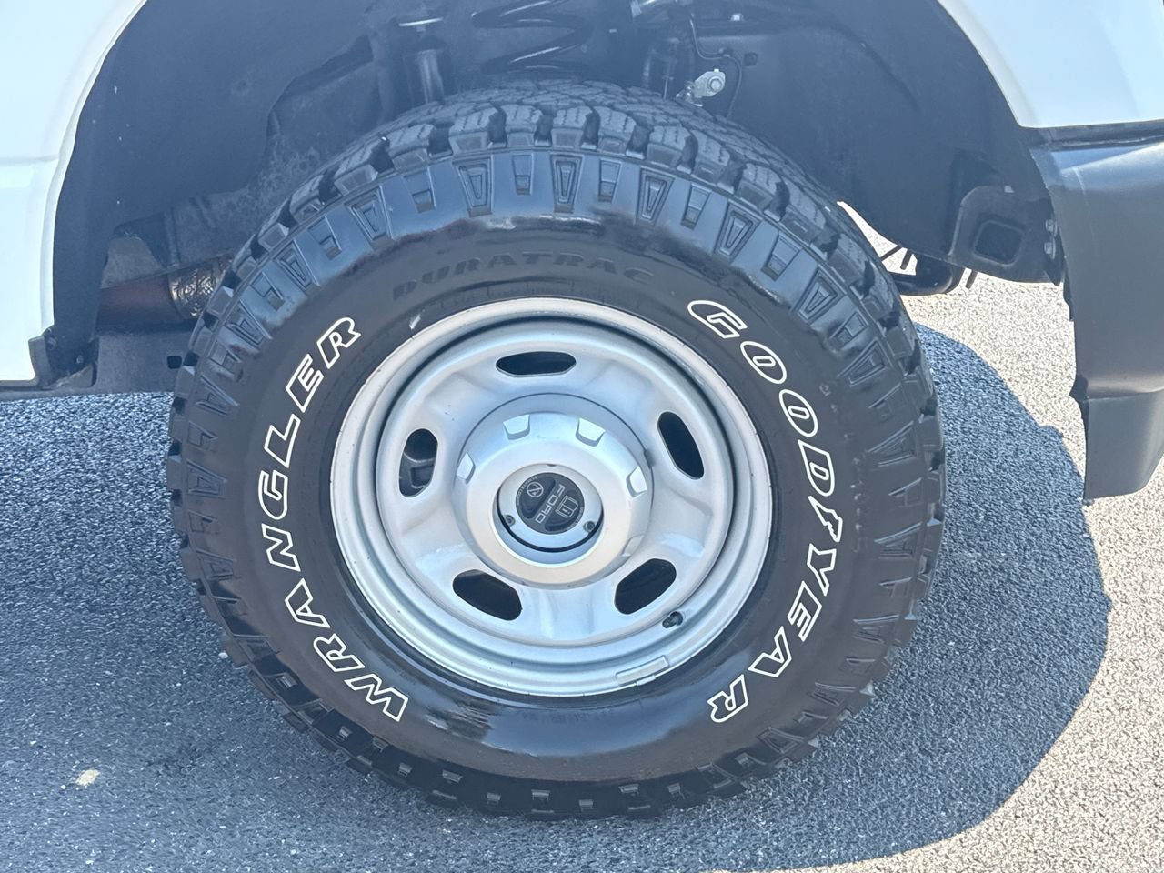Used 2024 Ford F250 XL w/ 360-Degree Camera Package AWD/4WD image 9
