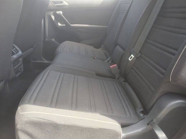 Used 2024 Volkswagen Tiguan S image 27