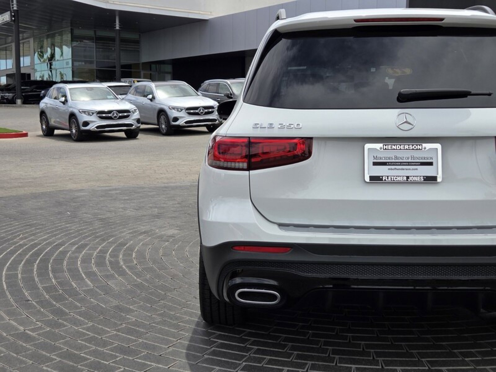 Certified 2022 Mercedes-Benz GLB 250 4MATIC image 11
