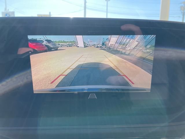 Used 2024 Buick Envista Sport Touring w/ Convenience I Package FWD image 17