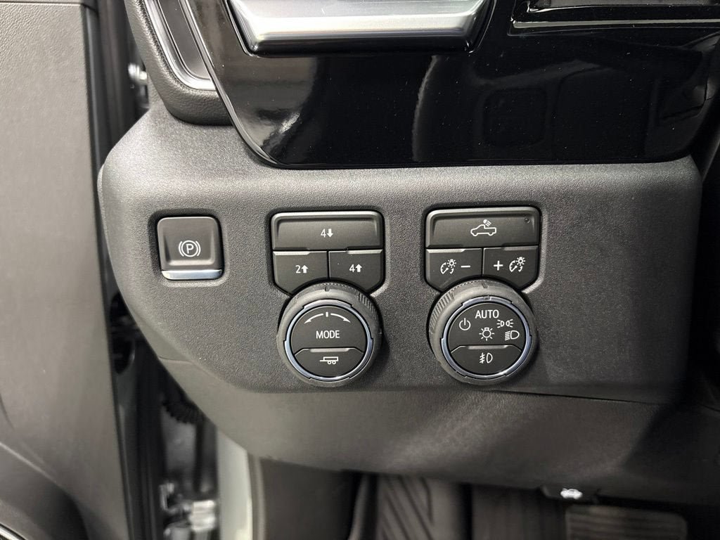New 2026 Chevrolet Silverado 2500 LT AWD/4WD image 30