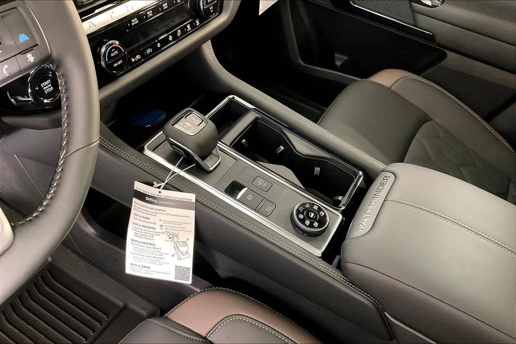 New 2026 Nissan Pathfinder Platinum w/ Cargo Package image 11
