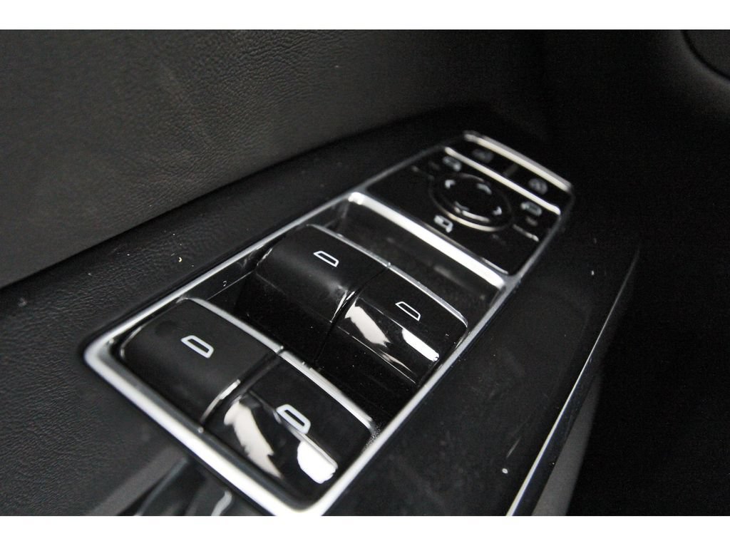 New 2026 Cadillac Escalade ESV Luxury w/ Touring Package AWD/4WD image 16