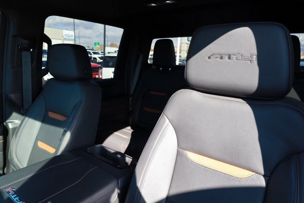 Used 2024 GMC Sierra 3500 AT4 w/ AT4 Premium Plus Package image 16