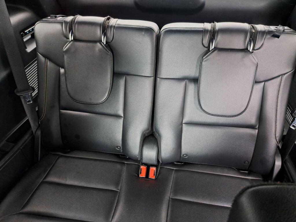 Used 2021 Ford Explorer ST w/ Equipment Group 401A image 23