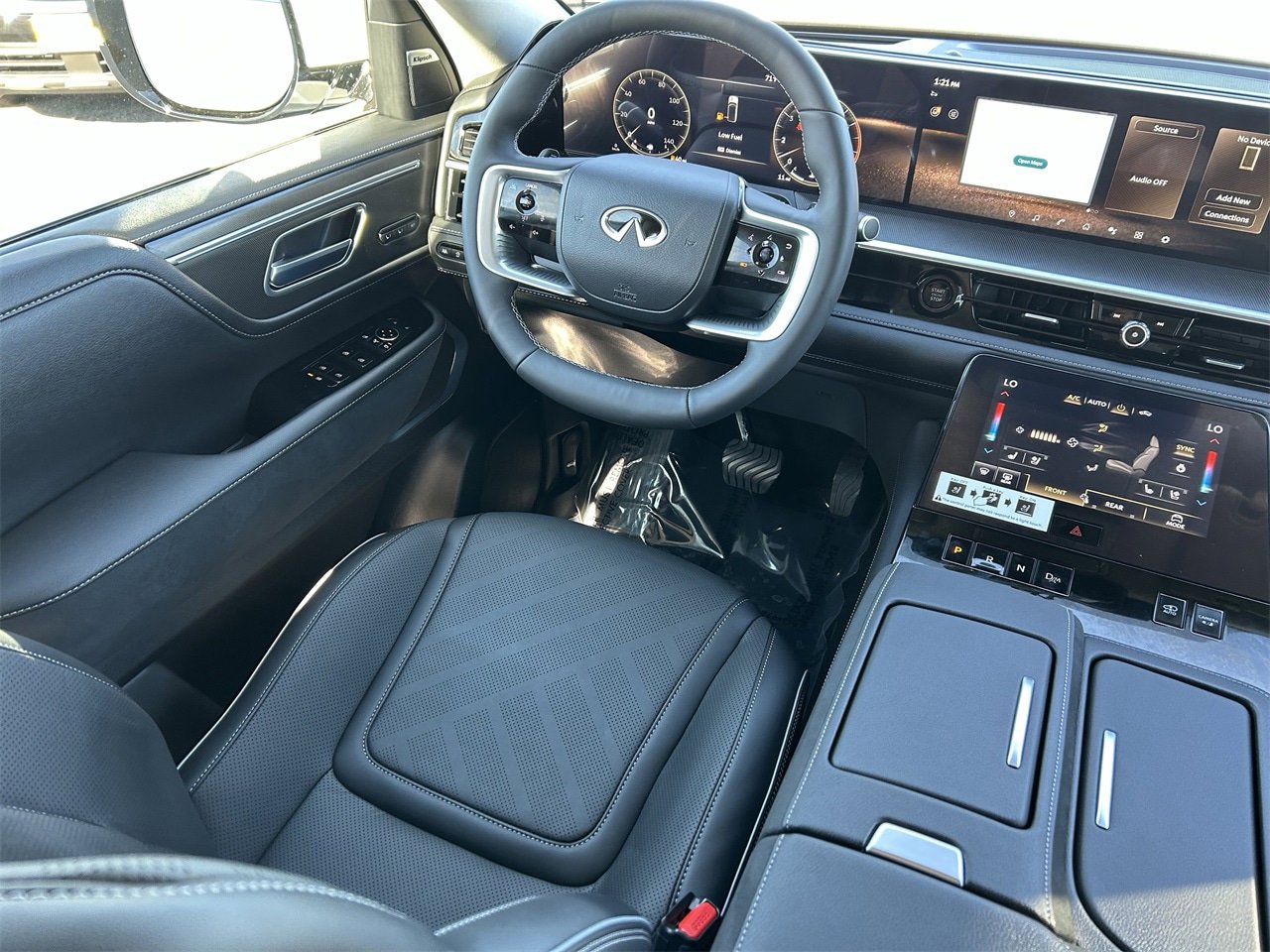 New 2026 INFINITI QX80 Luxe w/ Cargo Package image 18