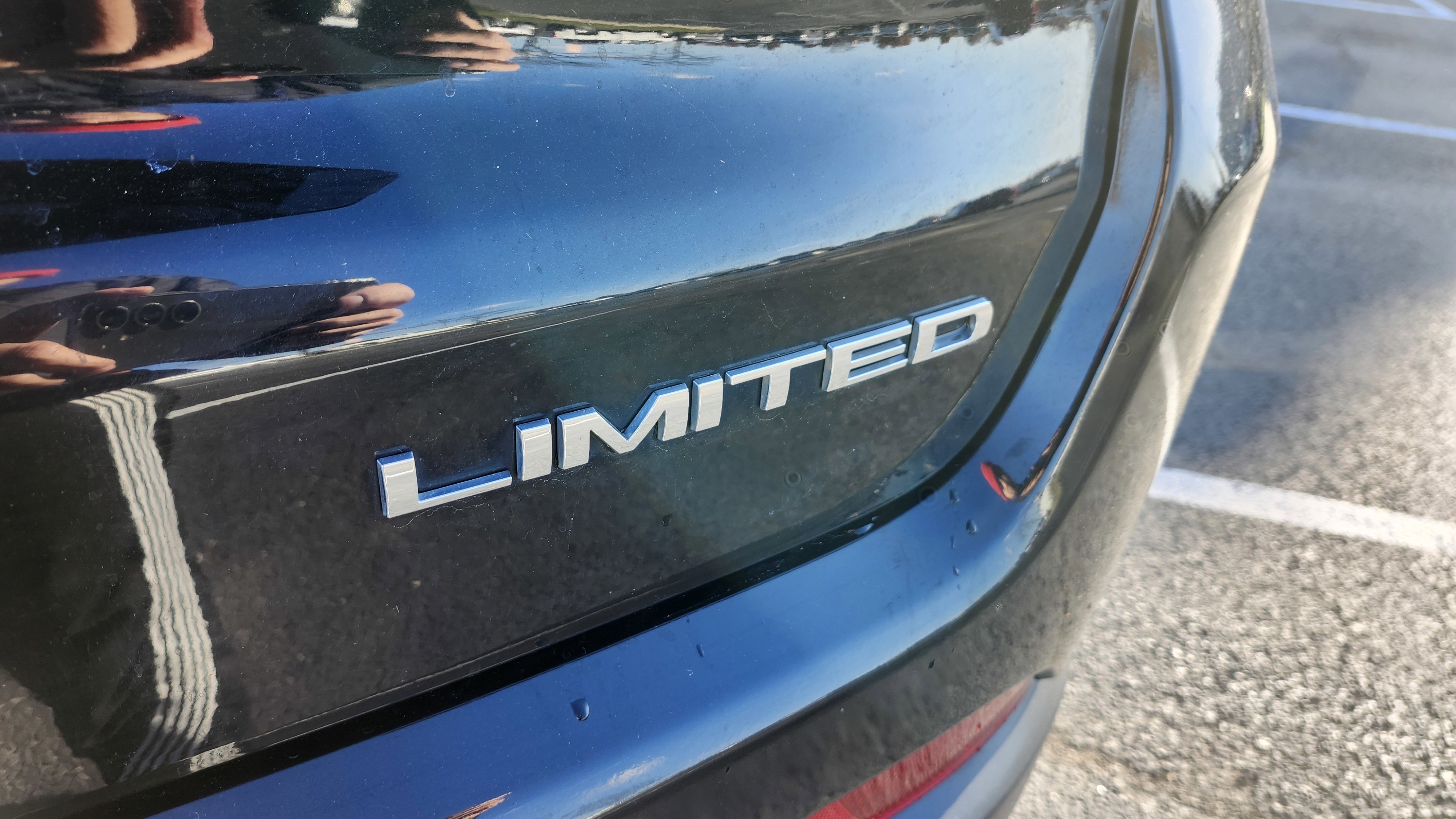 Used 2020 Jeep Compass Limited image 19