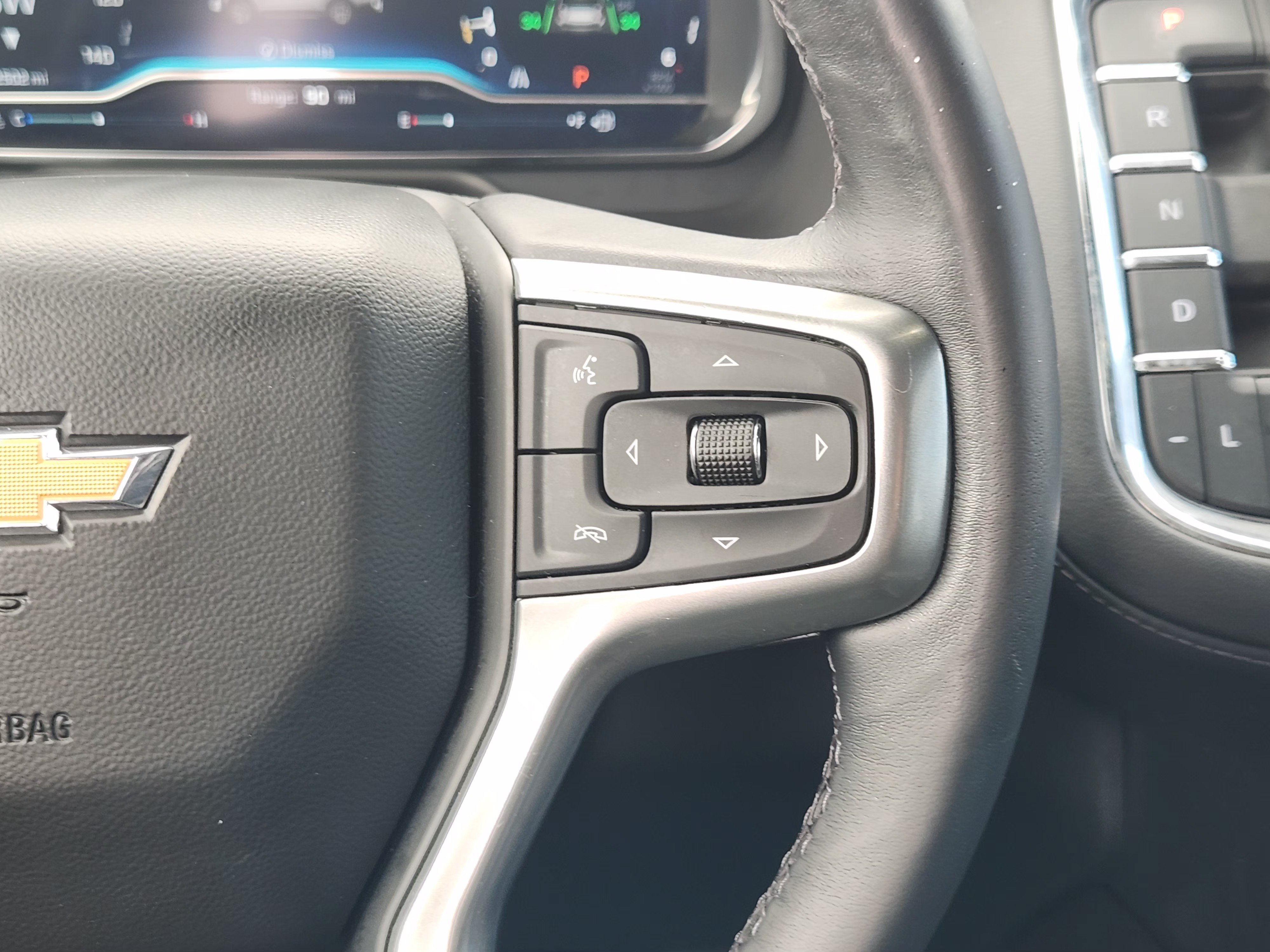 Used 2022 Chevrolet Tahoe LT w/ Luxury Package RWD image 30