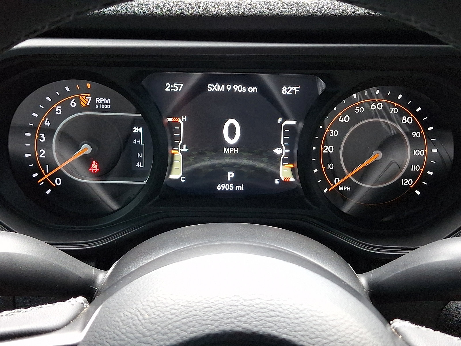 Certified 2025 Jeep Gladiator Sport AWD/4WD image 19