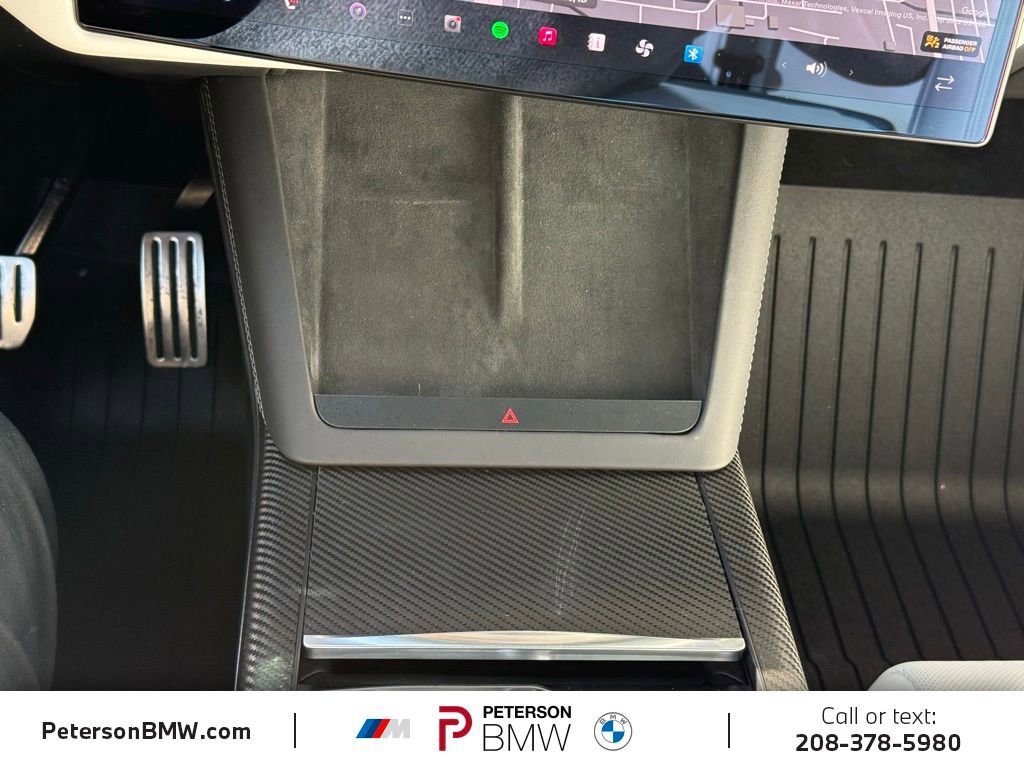 Used 2024 Tesla Model X image 31