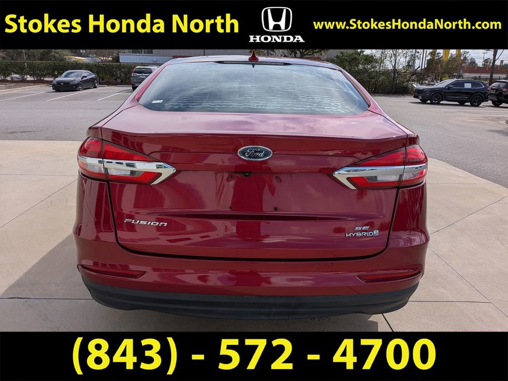Used 2019 Ford Fusion SE image 5