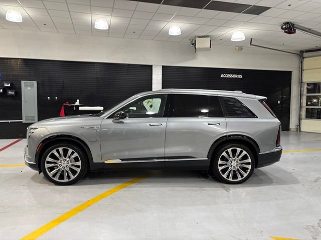 Certified 2026 Cadillac Vistiq Premium Luxury AWD/4WD image 5
