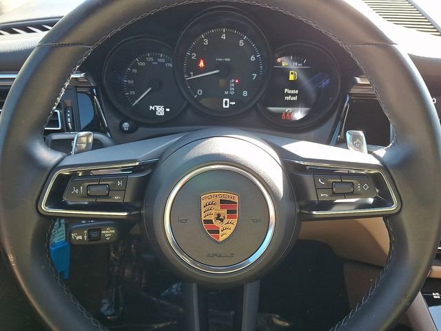Used 2023 Porsche Macan T image 21