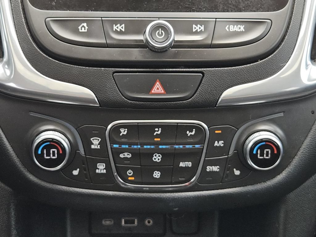Used 2019 Chevrolet Equinox LT w/ Sun & Navigation Package FWD image 23
