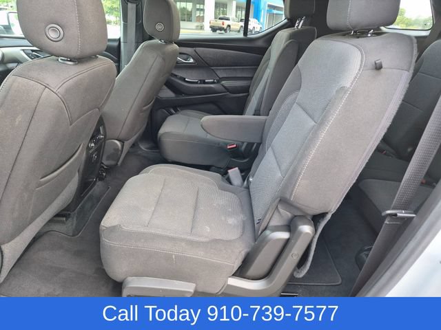 Used 2023 Chevrolet Traverse LT w/ Rear Camera Mirror Package AWD/4WD image 30