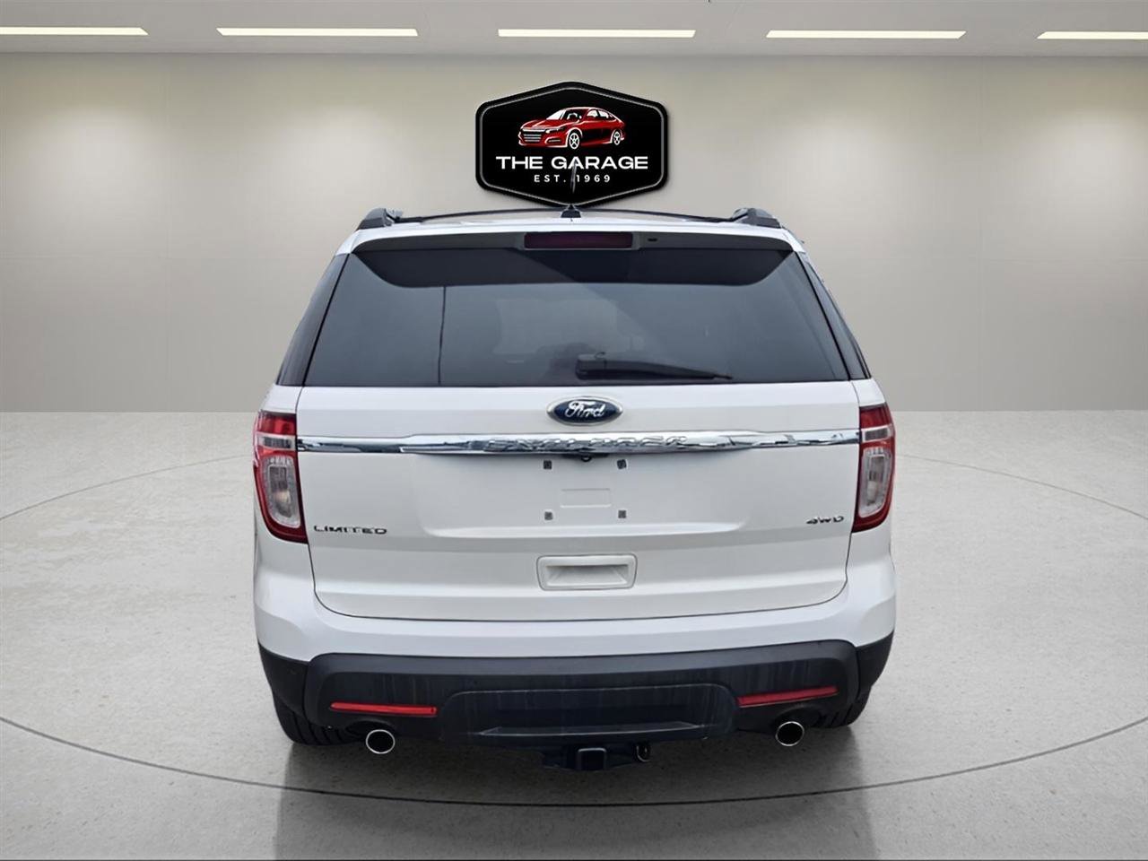 Used 2014 Ford Explorer Limited w/ Equipment Group 302A AWD/4WD image 5