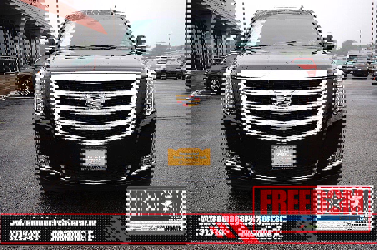 Used 2019 Cadillac Escalade Luxury AWD/4WD image 8