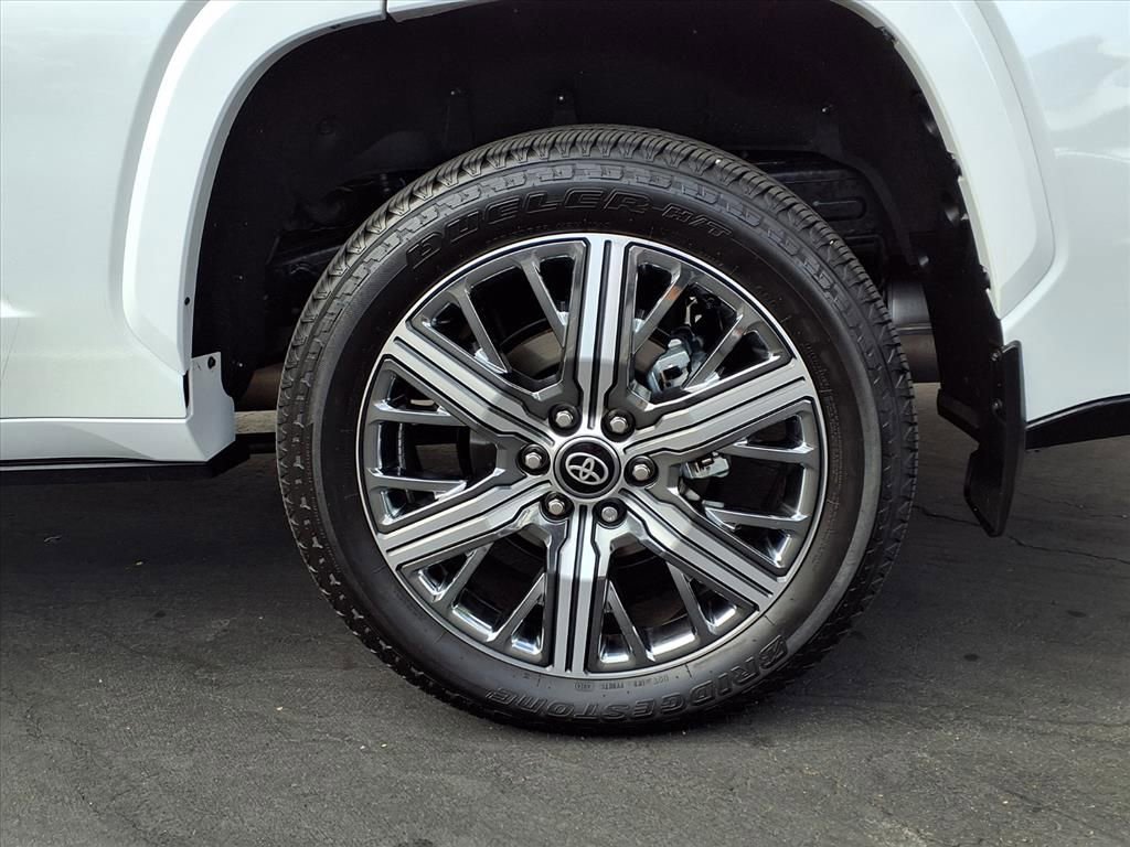 Certified 2025 Toyota Sequoia Capstone image 4